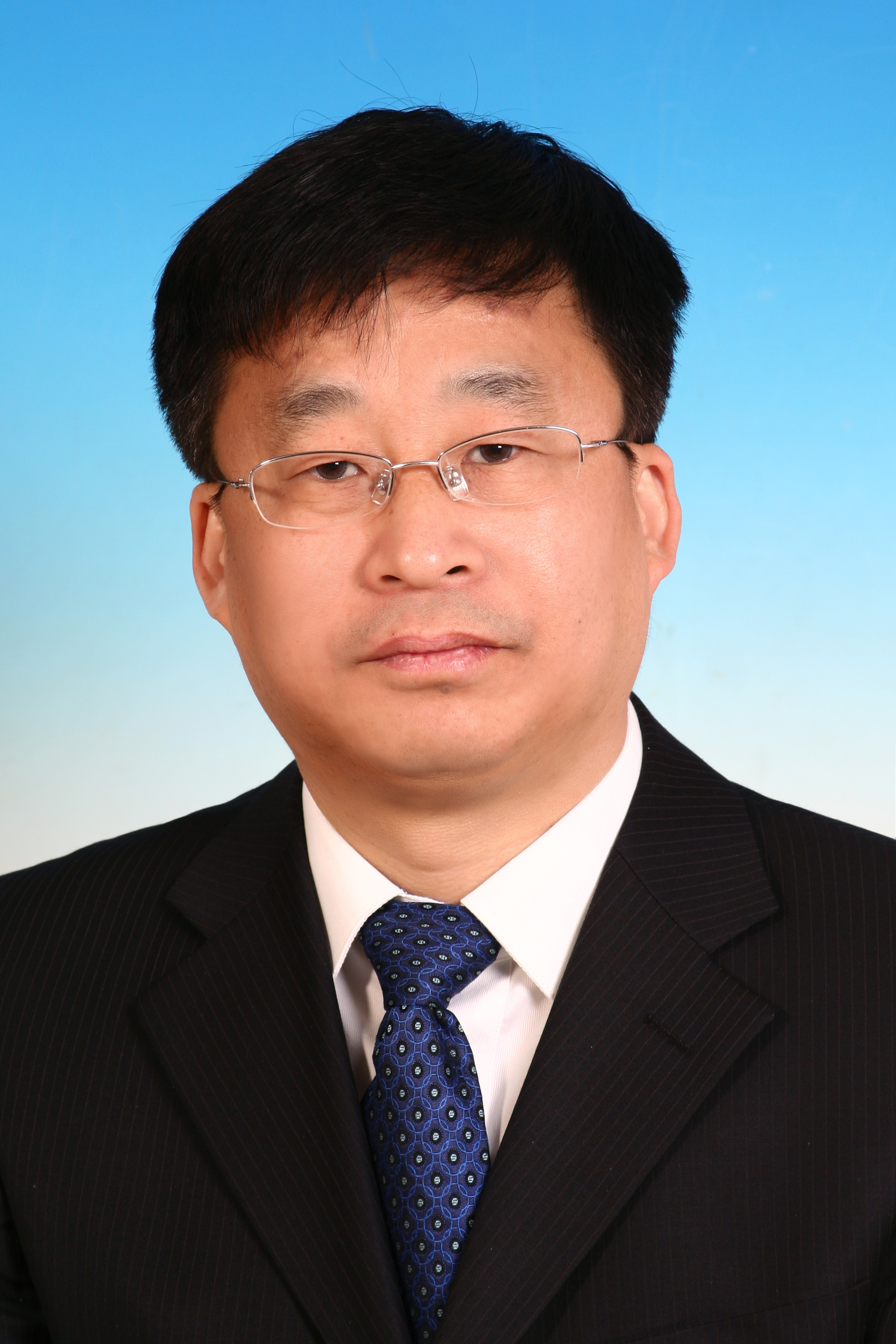 1616732561655850.jpg 尹卫平证件照.jpg