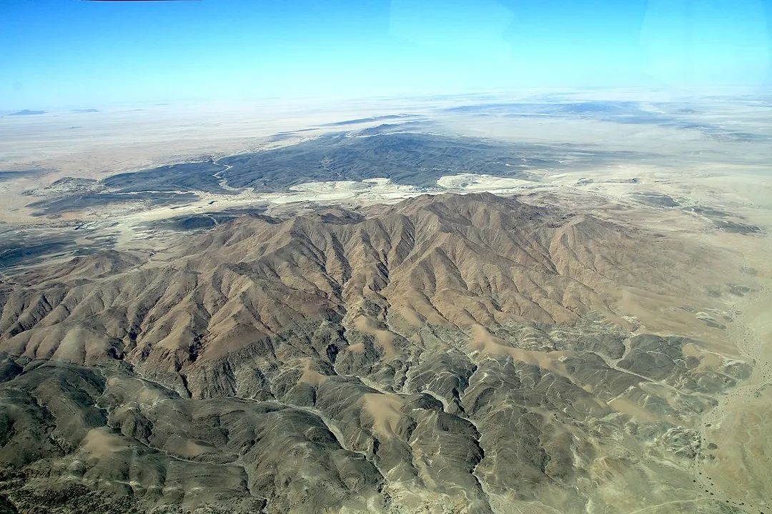 1647304988105921.jpg 1647304988105921.jpg