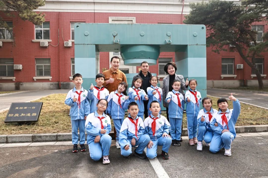 1648687792846337.jpg 1648687792846337.jpg