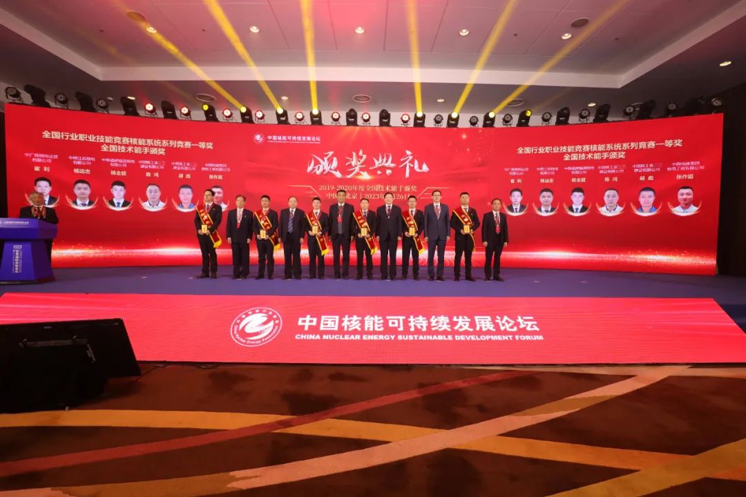 1683245916358463.jpg 1683245916358463.jpg