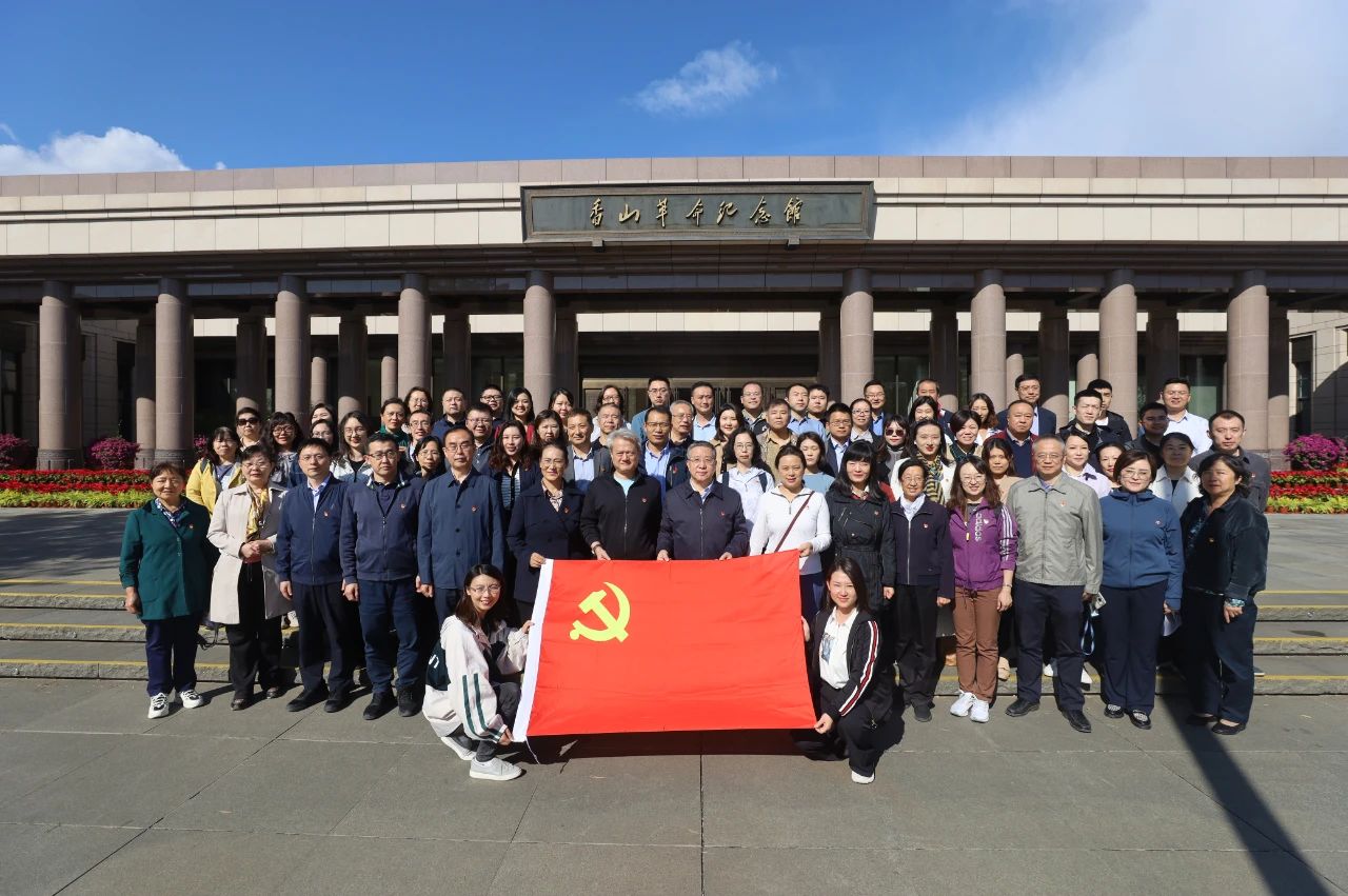 1697702000439501.jpg 1697702000439501.jpg