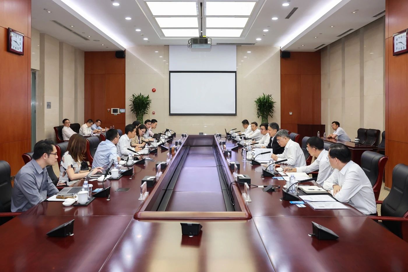 1723076496450507.jpg 1723076496450507.jpg